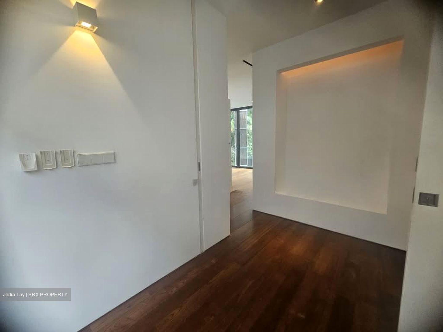 King Albert Park (D21), Detached #579639781